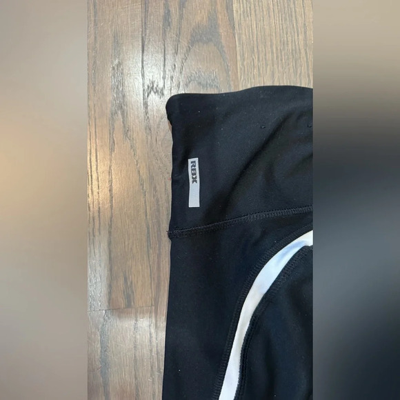 Reebok RBX Live Life Active Altheltic Workout Leggings Pants Woman’s - Picture 3 of 4